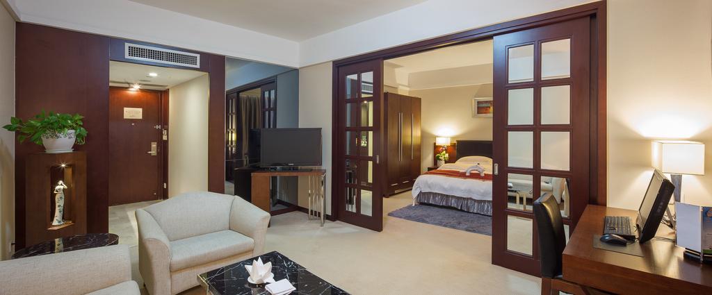 Golden Gulf Jasper Hotel Шанту Екстериор снимка